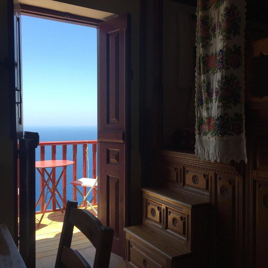 Anemos Guest House Karpathos Olympos  Bagian luar foto