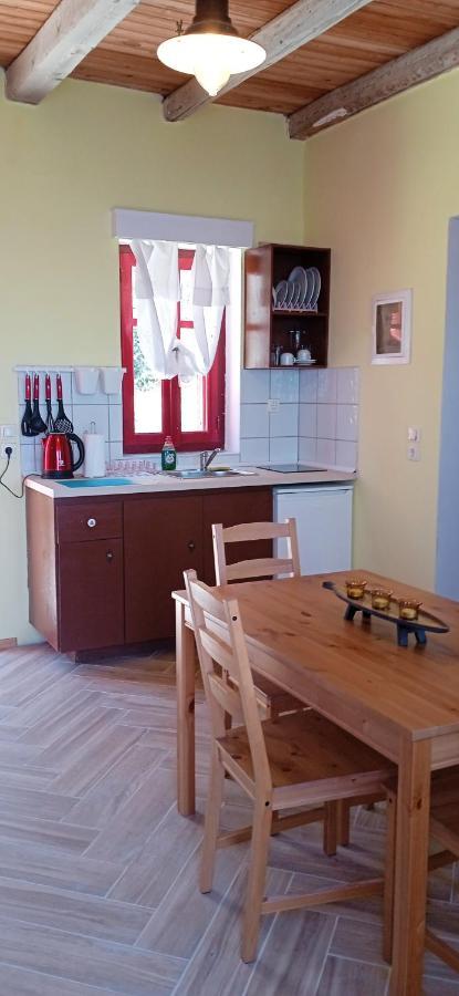 Anemos Guest House Karpathos Olympos  Bagian luar foto